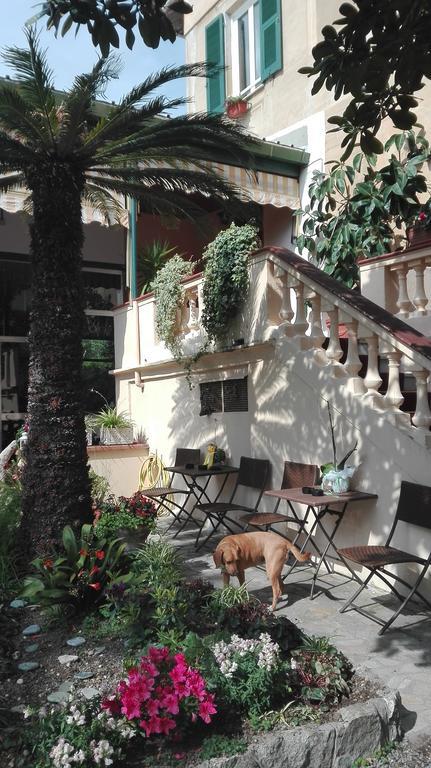 Hotel Rio Варацце Экстерьер фото